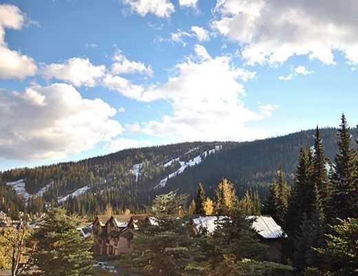 Powder Ridge #5 - 3 Bdrm + Den HT - Sun Peaks (TM)