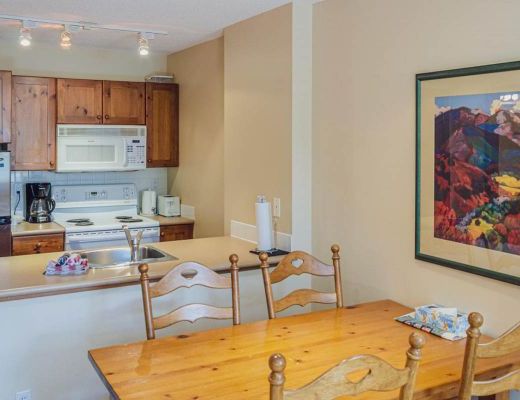 Fireside Lodge #419 - 1 Bdrm - Sun Peaks