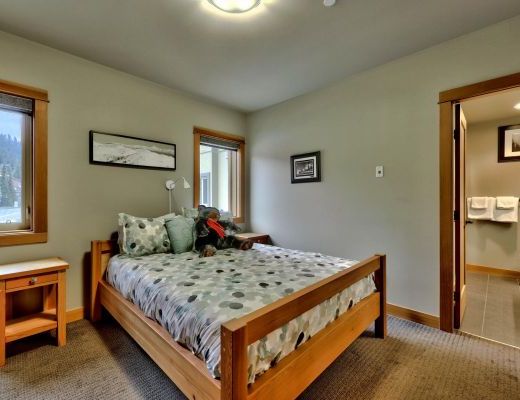 Kookaburra Lodge #201 - 2 Bdrm HT - Sun Peaks