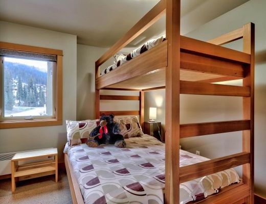 Kookaburra Lodge #201 - 2 Bdrm HT - Sun Peaks