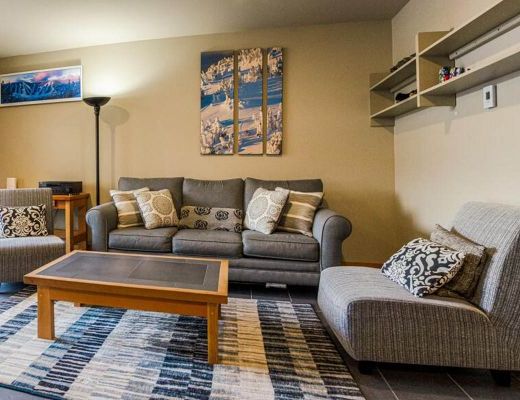 Kookaburra Lodge #201 - 2 Bdrm HT - Sun Peaks