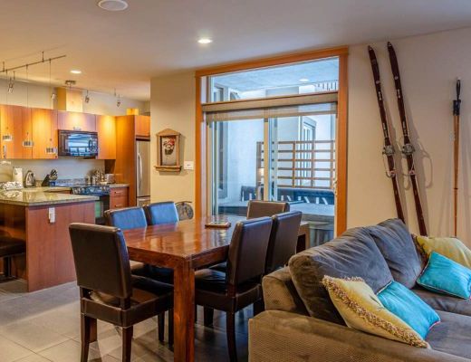 Kookaburra Lodge #301 - 2 Bdrm HT - Sun Peaks