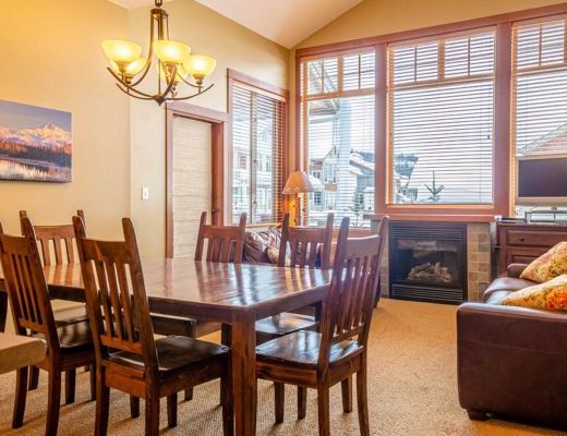 Settlers Crossing #11 - 2 Bdrm HT - Sun Peaks