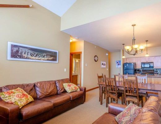 Settlers Crossing #11 - 2 Bdrm HT - Sun Peaks