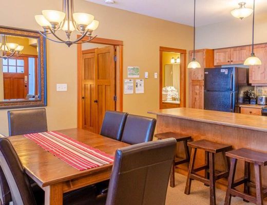 Settlers Crossing #61 - 2 Bdrm HT - Sun Peaks