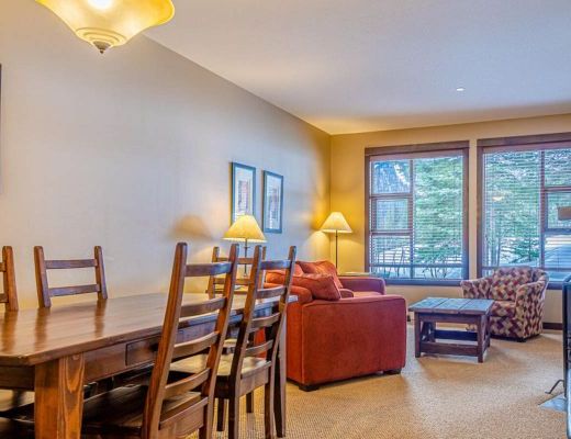 Stone's Throw #11 - 2 Bdrm HT - Sun Peaks