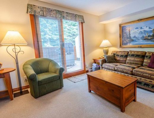 Timberline Village #38 - 2 Bdrm HT - Sun Peaks