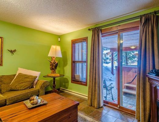 Trapper's Landing #34 - 2 Bdrm + Den HT - Sun Peaks