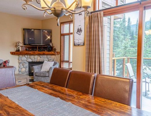 Woodhaven #32 - 4 Bdrm + Den HT - Sun Peaks