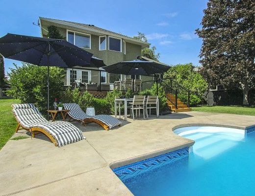 Kelowna Blu - 4 Bdrm w/ Heated Pool - Kelowna (CVH)