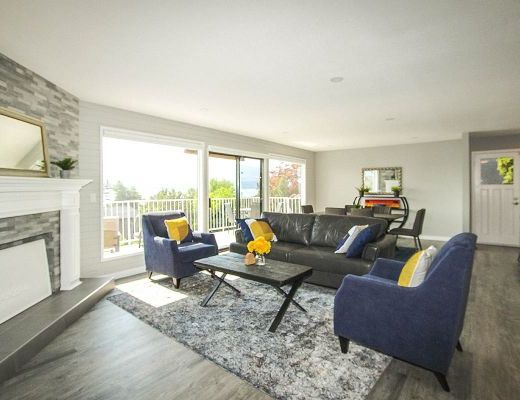 Vista Sol - 4 Bdrm w/ Heated Pool - Kelowna (CVH) 