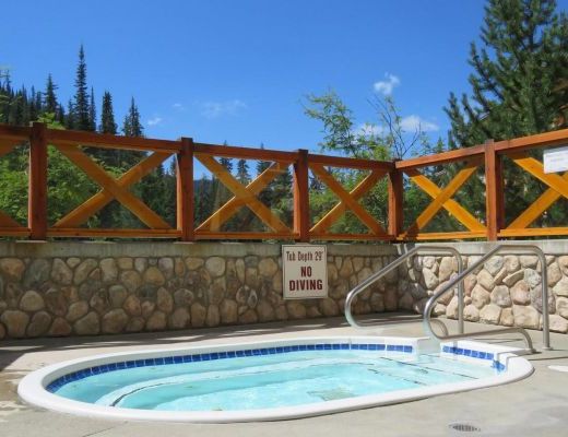 Fireside Lodge #215 - 1 Bdrm - Sun Peaks