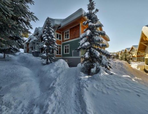 Settlers Crossing #08 - 2 Bdrm HT - Sun Peaks