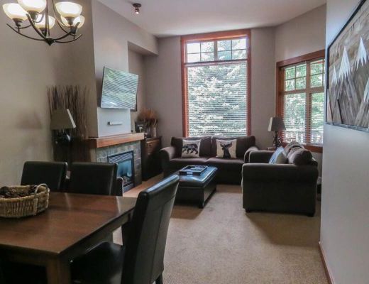 Settlers Crossing #41 - 2 Bdrm HT - Sun Peaks