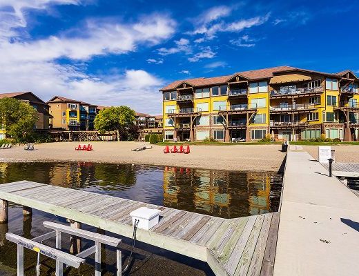 Barona Beach Lakefront Resort #7202 Boat lift - 3 Bdrm - West Kelowna (CVH)