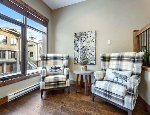 Village Walk #9 - 3 Bdrm + Den HT - Sun Peaks (TM 15)