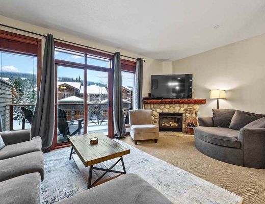 Woodhaven #13 - 2 Bdrm + Den HT - Sun Peaks (TM)