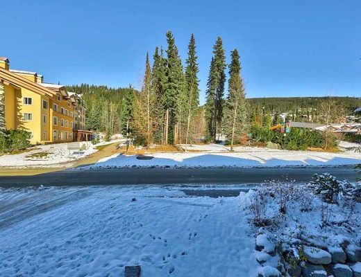 Fireside Lodge #210 - 2 Bdrm - Sun Peaks (TM)