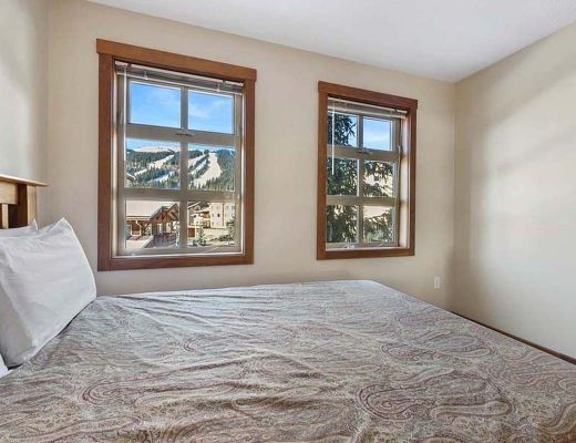 Fireside Lodge #311 - 2 Bdrm - Sun Peaks (TM)