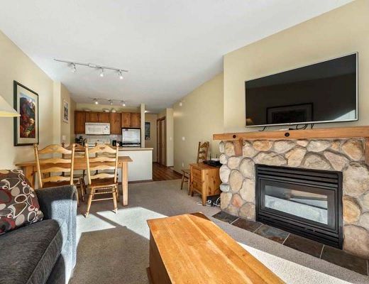 Fireside Lodge #318 - 1 Bdrm - Sun Peaks (TM)