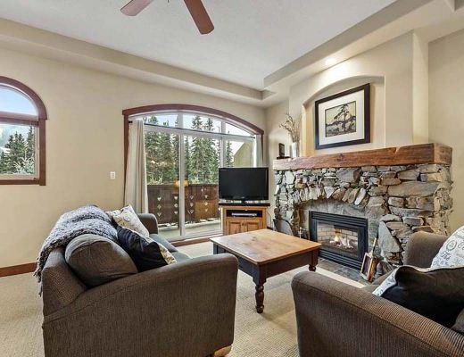 Powder Ridge #6 - 3 Bdrm HT - Sun Peaks (TM)