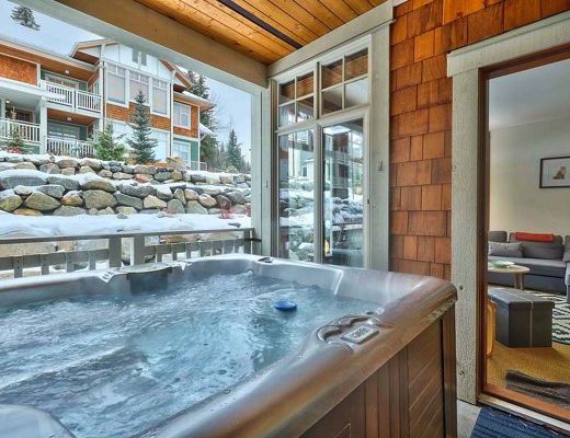 Settlers Crossing #49 - 2 Bdrm HT - Sun Peaks (TM)