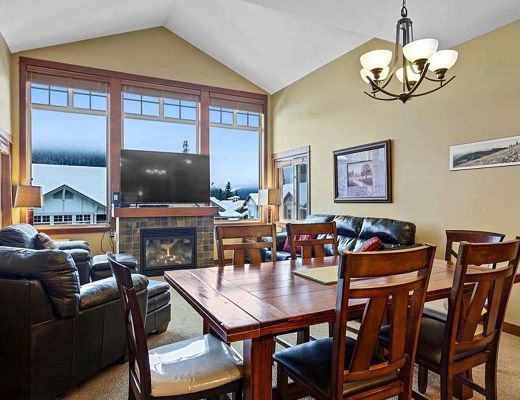 Settlers Crossing #51 - 2 Bdrm HT - Sun Peaks (TM)