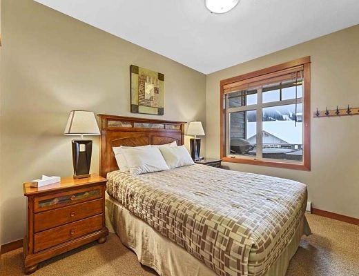 Settlers Crossing #51 - 2 Bdrm HT - Sun Peaks (TM)