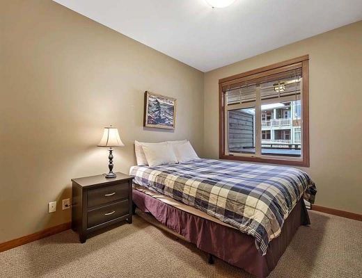 Settlers Crossing #67 - 2 Bdrm HT - Sun Peaks (TM)