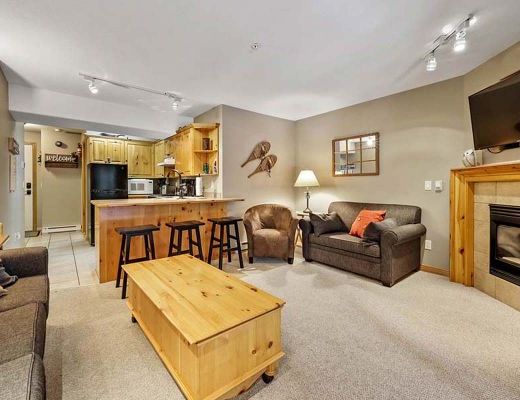 Snow Creek Village #35 - 1 Bdrm - Sun Peaks (TM)