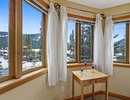 Snow Creek Village #49 - 1 Bdrm - Sun Peaks (TM)