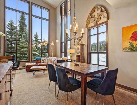 Stone's Throw #08 - 2 Bdrm + Loft HT - Sun Peaks (TM)