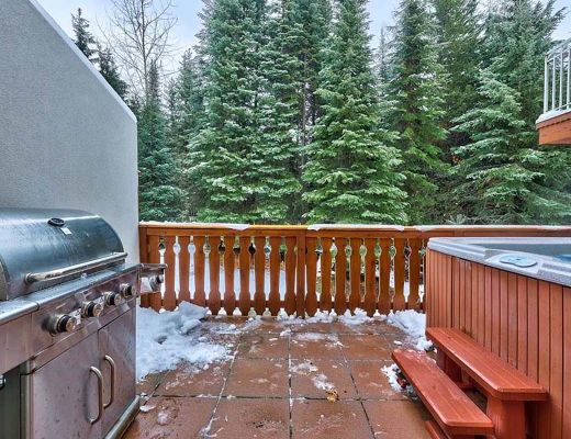 Timberline Village #16 - 2 Bdrm HT - Sun Peaks (TM)