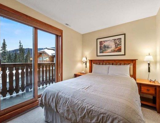 Timberline Village #16 - 2 Bdrm HT - Sun Peaks (TM)