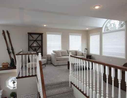 Silver Song - 6 Bdrm HT (E) - Silver Star (VC)