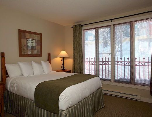 Chilcoot Lodge - 2 Bdrm - Silver Star