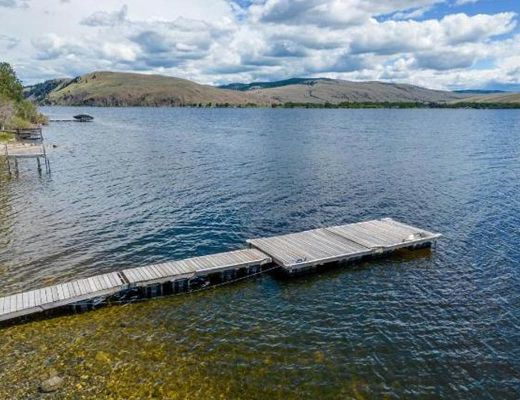Nicola Lake Tranquility - 6 Bdrm HT - Quilchena