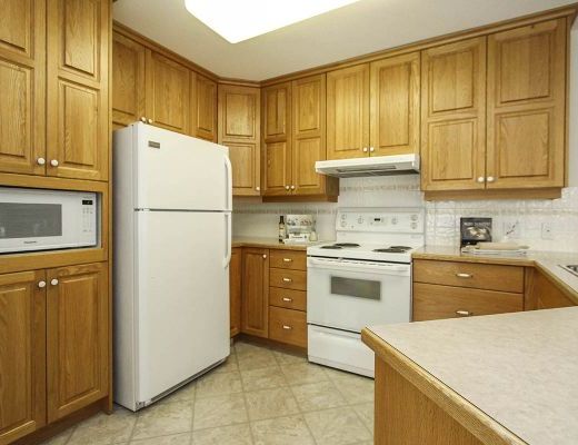 Sunset Rancher - 3 Bdrm w/ Pool (CVH) - West Kelowna