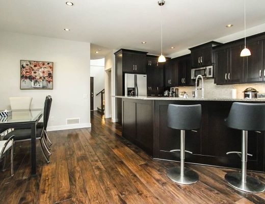 The Veranda - 4 Bdrm Heated Pool - Kelowna (CVH)