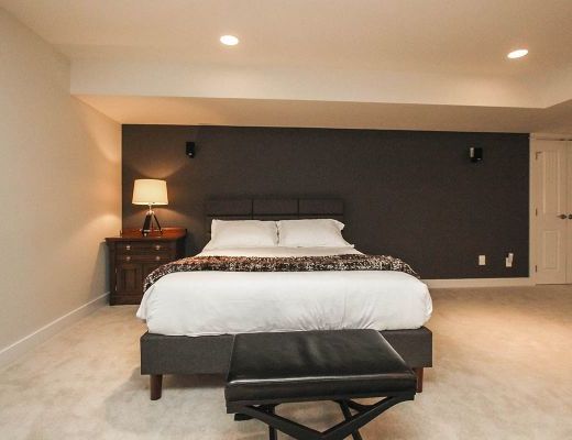 The Veranda - 4 Bdrm Heated Pool - Kelowna (CVH)