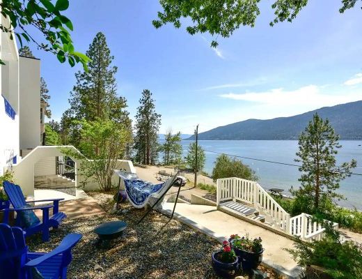 Pura Vida - 3 bdrm Semi lakefront - Kelowna 