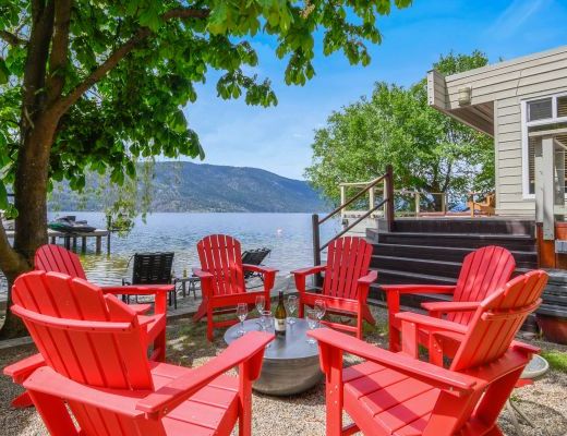 The Waters Edge - 5 Bdrm plus Hot tub - Kelowna (CVH)