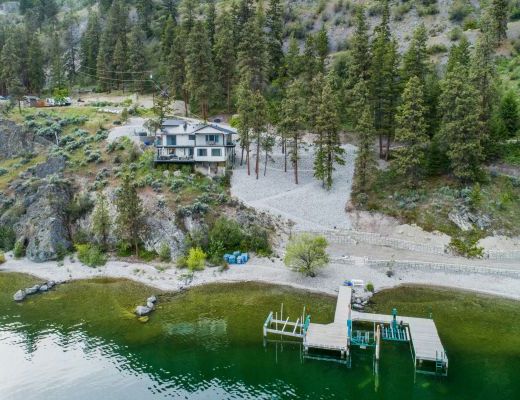 Seclusion Bay Lakehouse 6 Bdrm plus boat lift HT - West Kelowna