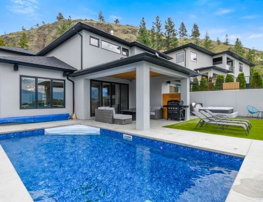 The Lakehouse - 4 Bdrm w/ Heated Pool HT - West Kelowna (CVH)