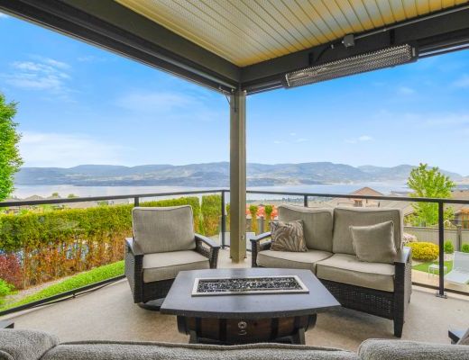 Peak Point Place - 4 Bdrm w/Heated Pool HT - Kelowna (CVH)