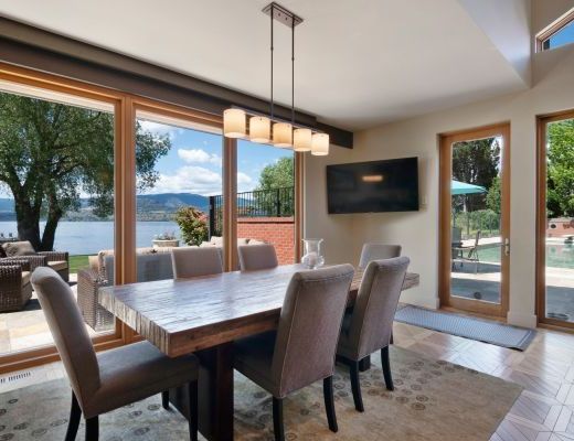 Pennybridge Lake House - 4 Bdrm + Loft w/Pool HT - Kelowna