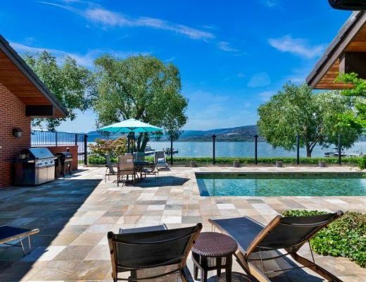 Pennybridge Lake House - 4 Bdrm + Loft w/Pool HT - Kelowna