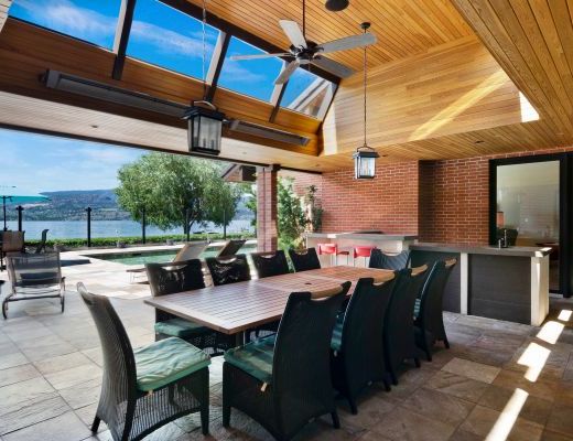 Pennybridge Lake House - 4 Bdrm + Loft w/Pool HT - Kelowna