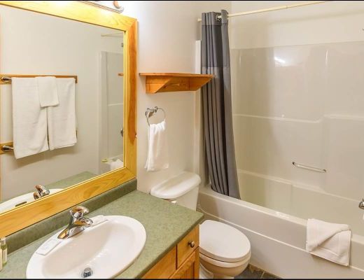 Grizzly Lodge - 1 Bdrm (P) - Big White