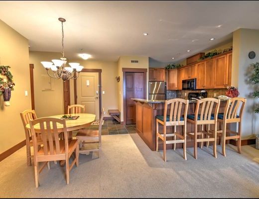 Stonebridge Lodge - 1 Bdrm HT (E) - Big White